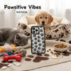 phone-case-illustaring-paws